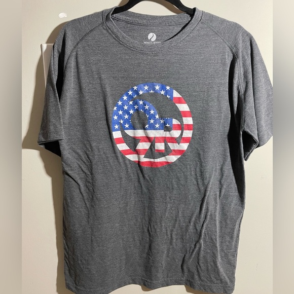 🩷MENS WHITE RIVER GRAPHIC SHIRT “9 rounds 9R, gym tee SIZE MEDIUM - Picture 1 of 4